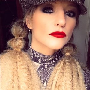 Hello and hope all is well. Please call me Layday.